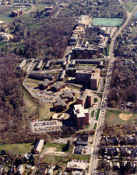 Aerial View of Loyola in 1990