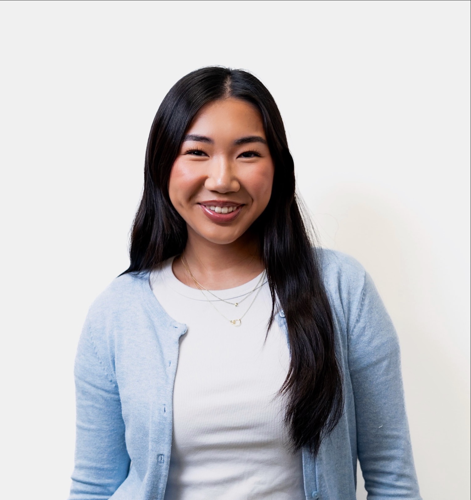 Katelyn Khov Headshot