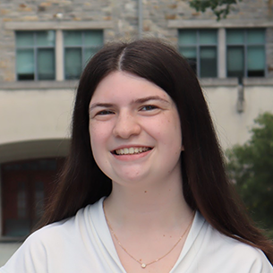 headshot of courtney vancura