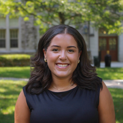 headshot of victoria figueroa roman