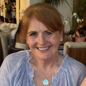 Headshot of Eileen May