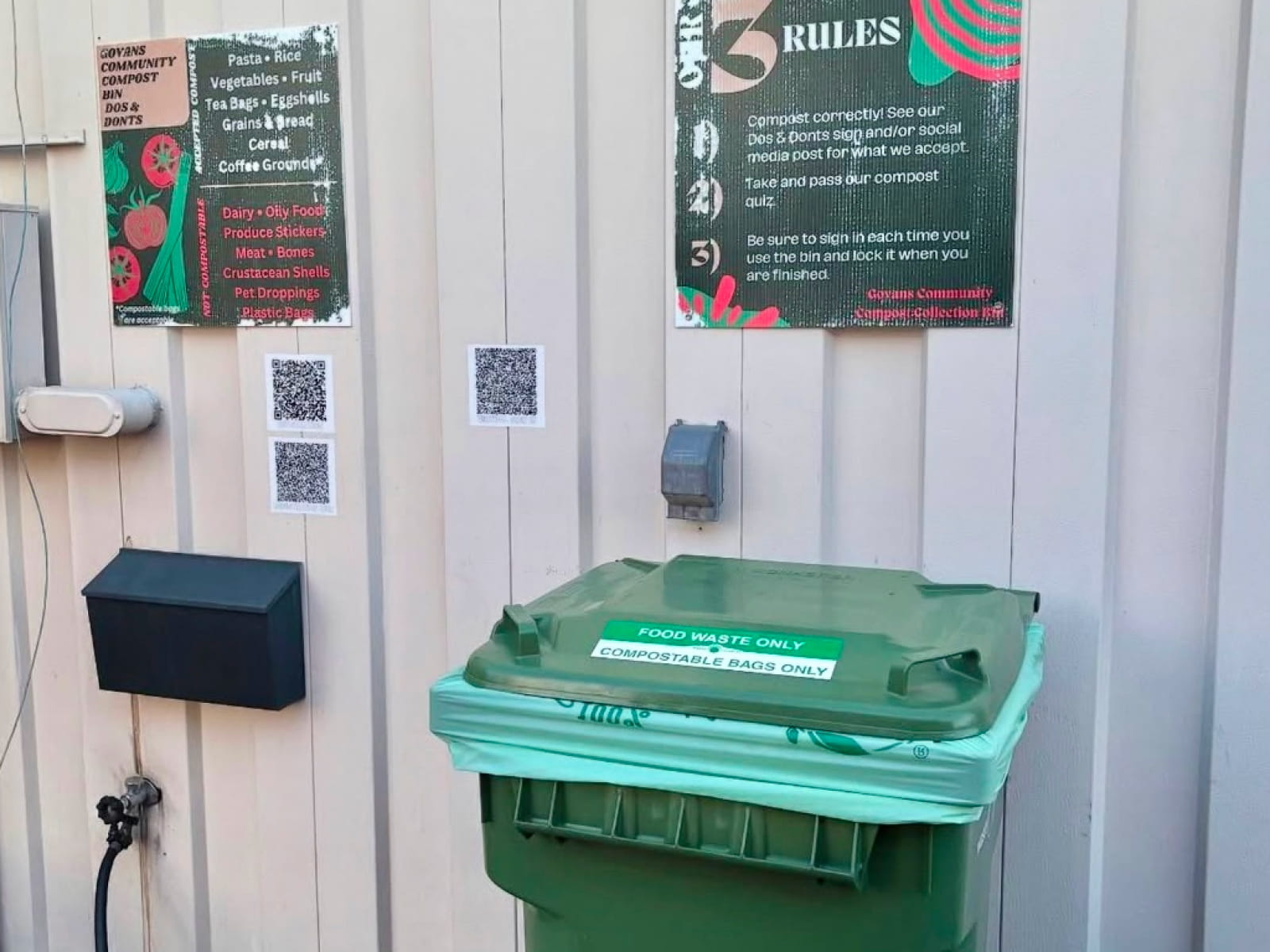 Govans community compost bin 