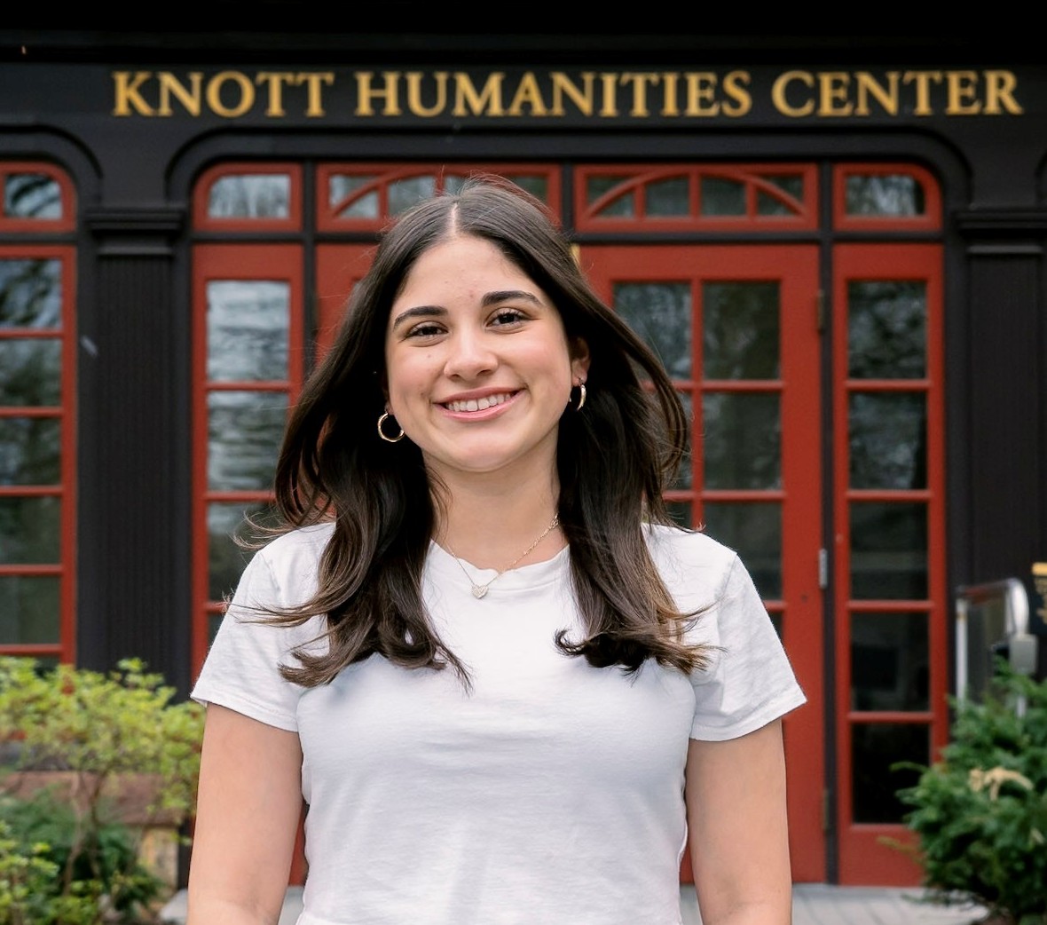 Vanessa Medina Headshot