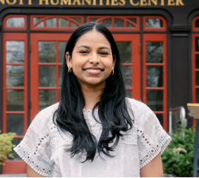 Dilshi Fernando headshot