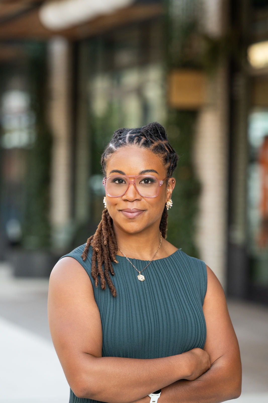 Juana Summers Headshot