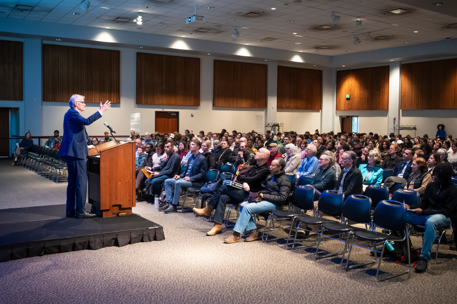 David Blight delivering keynote to a packed house